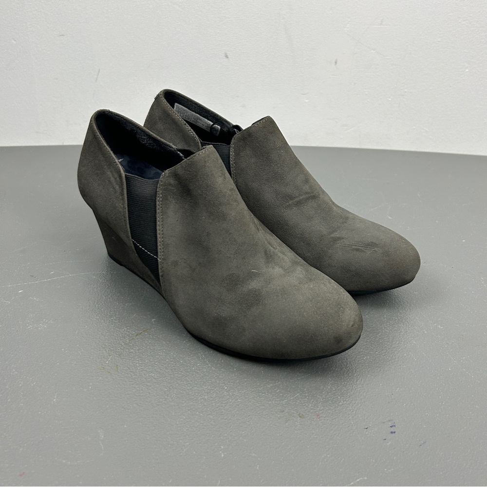 Vionic Stanton Suede Leather Wedge Ankle Booties Gray Comfort Shoes - Picture 2 of 8